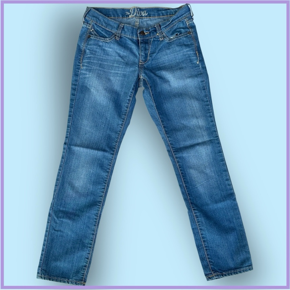 Old Navy “The Diva” Ladies Size 4 Petite Straight Leg Jeans